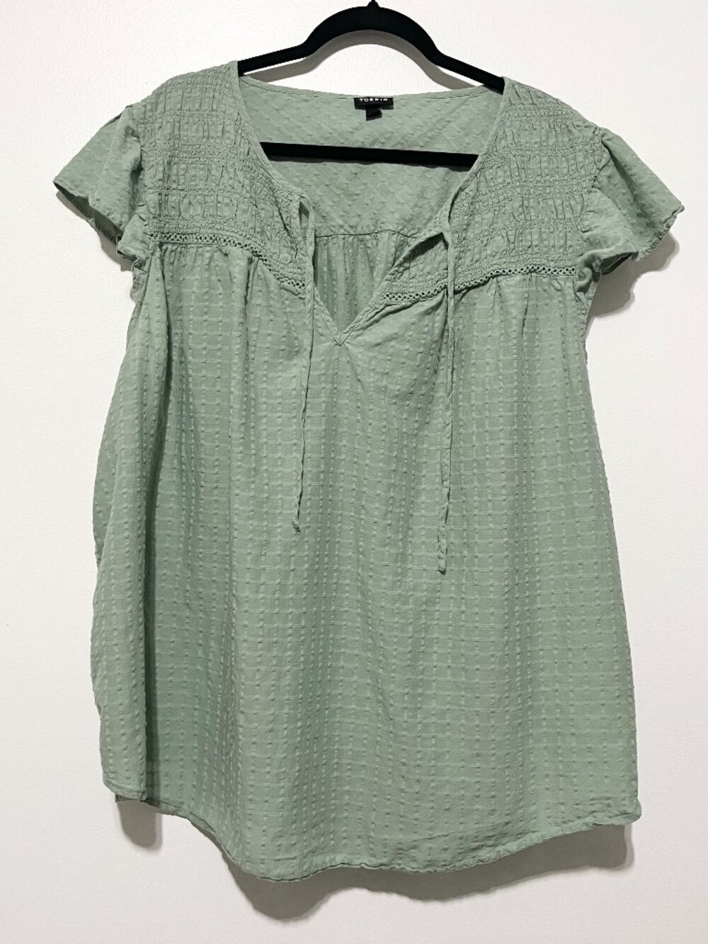 Torrid Womens Gauzy Cottagecore Blouse 4X Green Herbalist Boho Flutter Sleeve